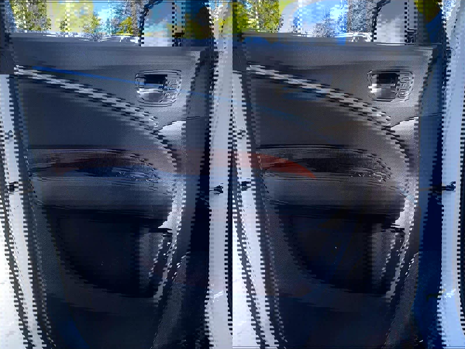 Used 2020 Acura MDX FWD image 24