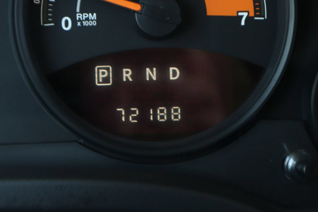 Used 2016 Jeep Patriot Latitude w/ Sun/Sound Group FWD image 22