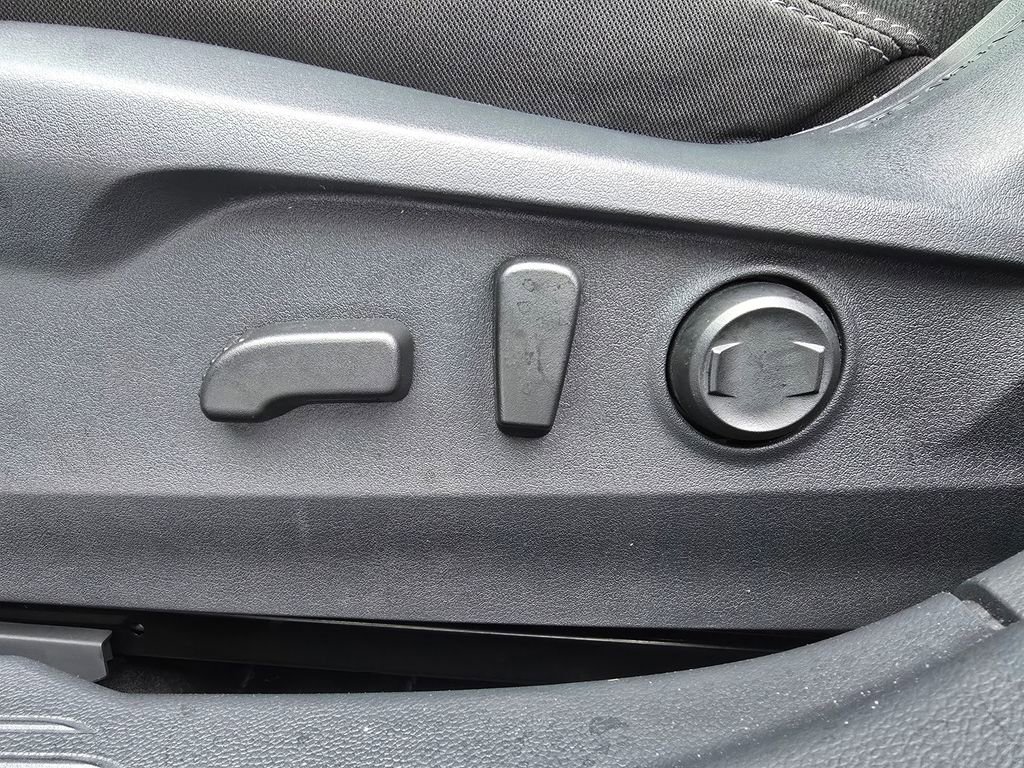 Used 2025 Subaru Legacy Premium image 23