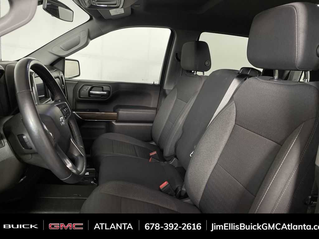 Used 2021 Chevrolet Silverado 1500 RST w/ LPO, Blackout Package image 19