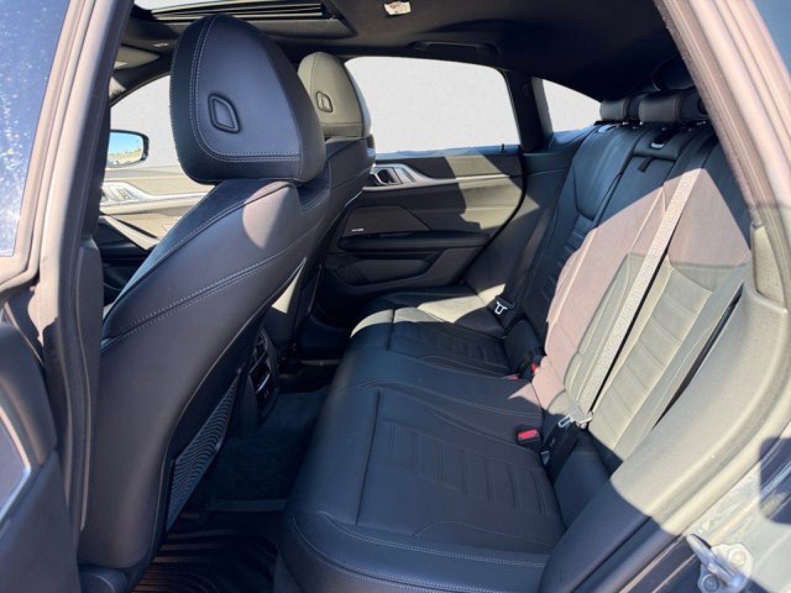 Used 2023 BMW i4 M50 image 18