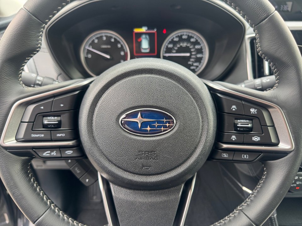 Used 2024 Subaru Forester Premium image 37