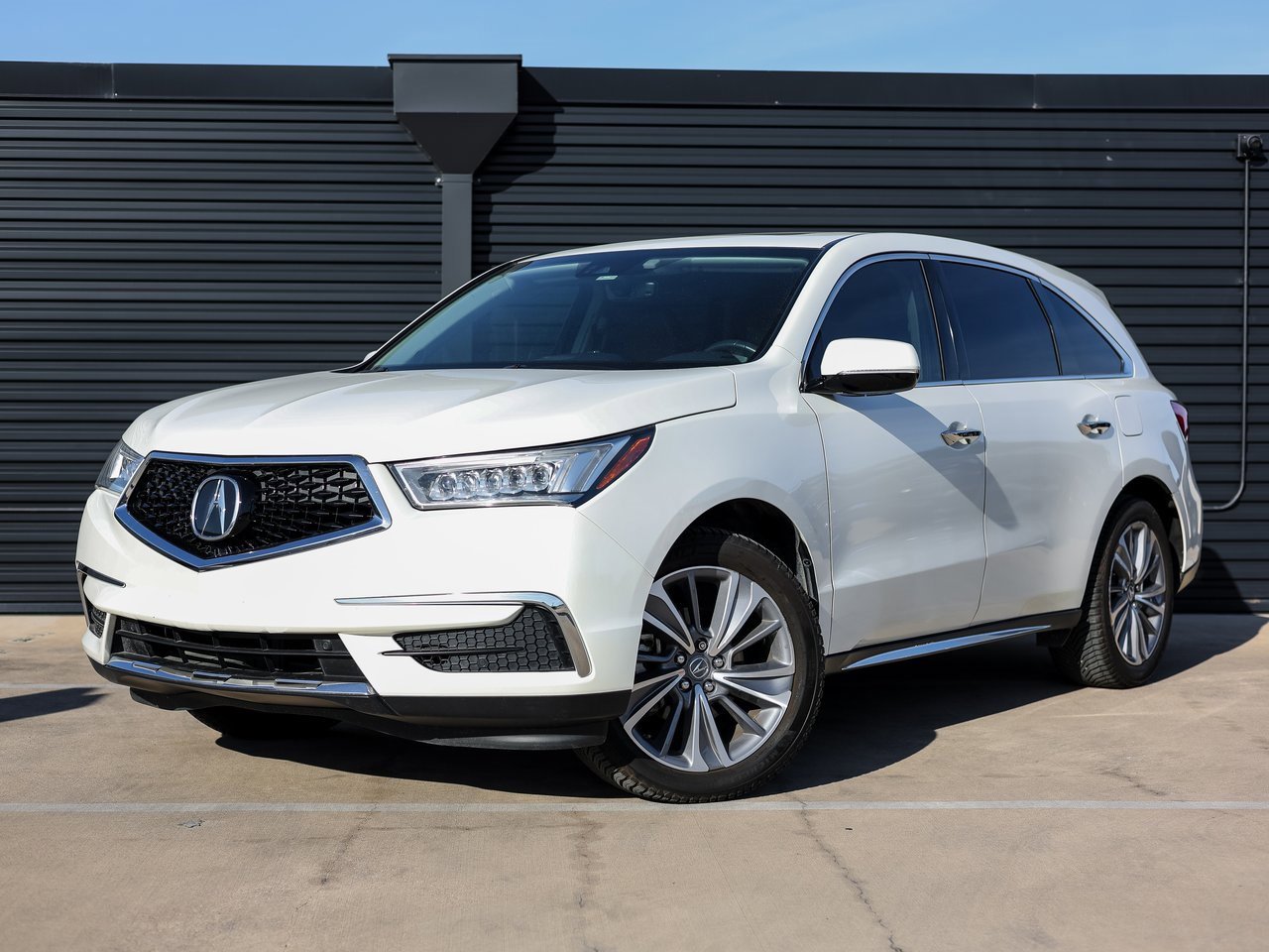 Used 2017 Acura MDX FWD w/ Technology Package image 1