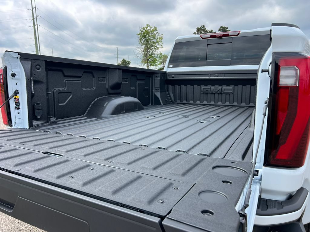 New 2026 GMC Sierra 3500 Denali Ultimate AWD/4WD image 10