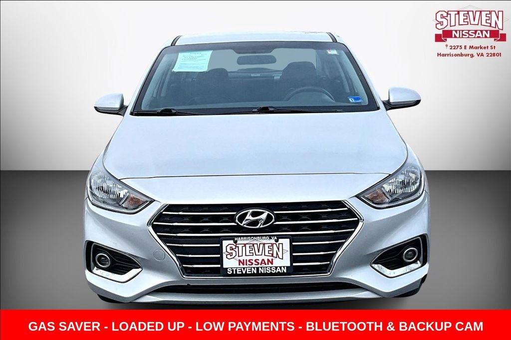 Used 2022 Hyundai Accent SEL image 2