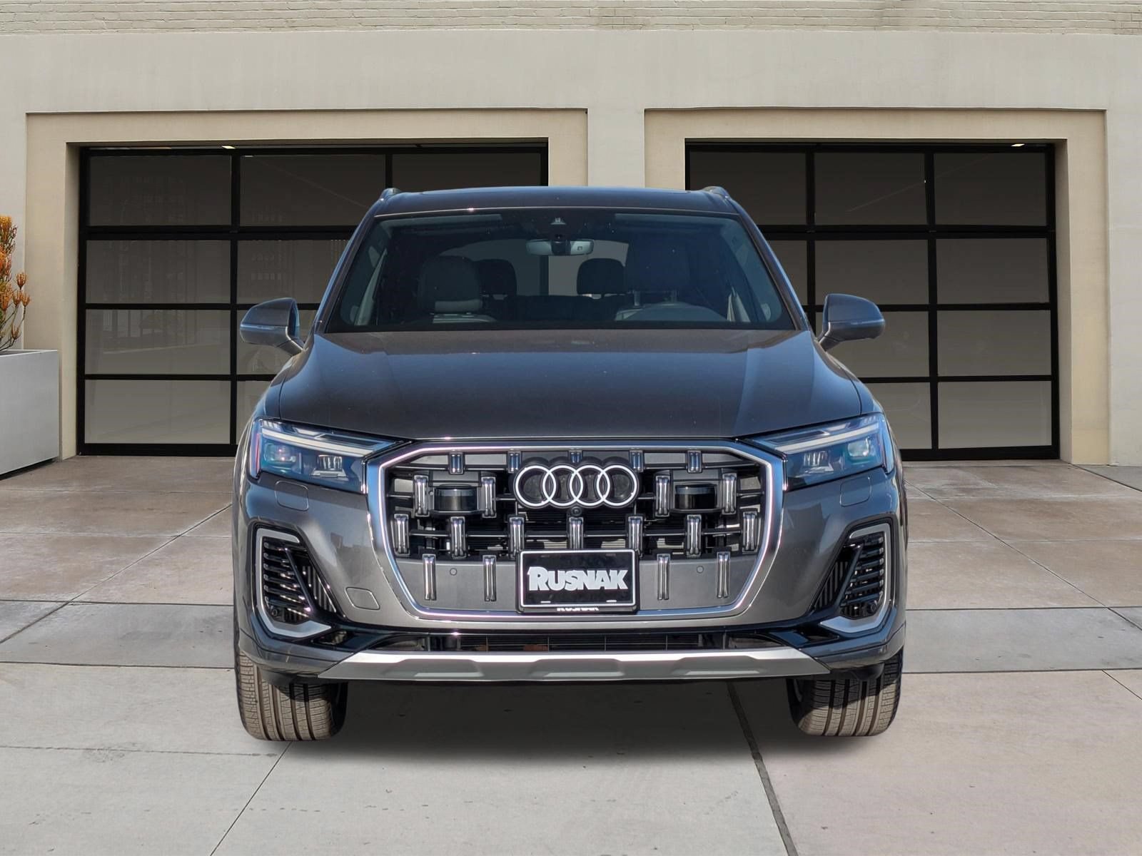 Used 2025 Audi Q7 3.0T Premium Plus w/ Premium Plus Package AWD/4WD image 6