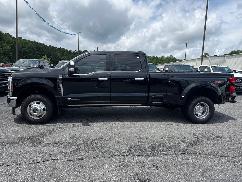Used 2025 Ford F350 Lariat w/ Chrome Package AWD/4WD image 4
