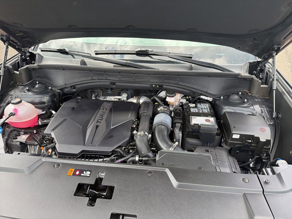 Used 2024 Hyundai Santa Fe Limited AWD/4WD image 14