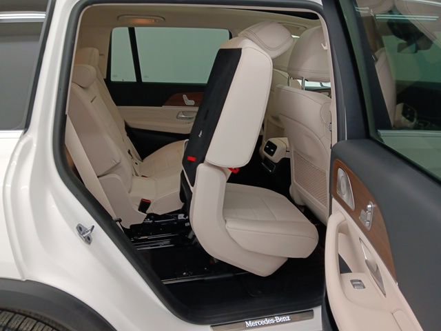 Used 2025 Mercedes-Benz GLS 450 4MATIC image 64