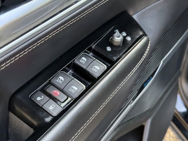 Used 2024 Jeep Grand Wagoneer L 4WD image 23