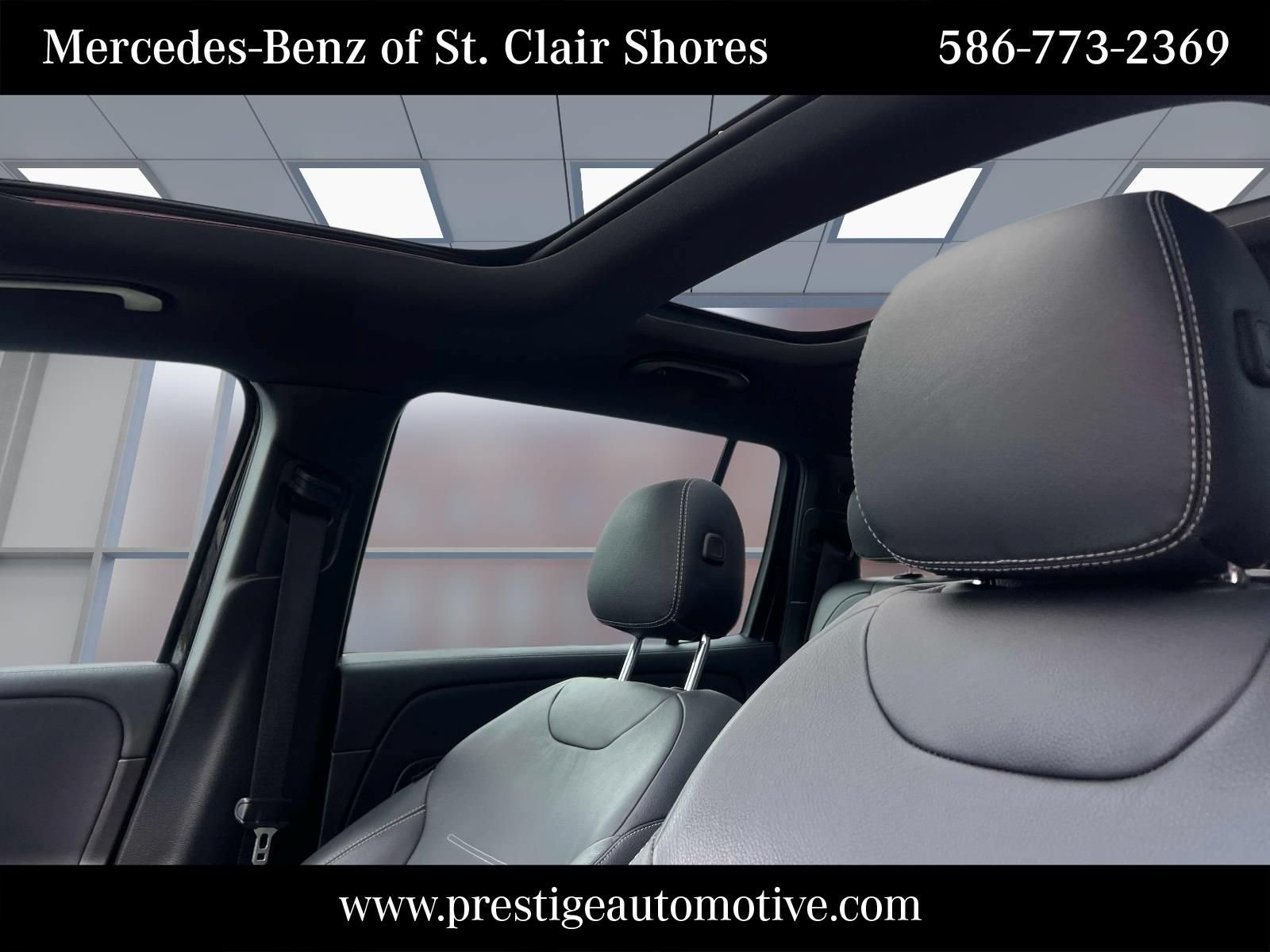 Used 2021 Mercedes-Benz GLB 35 AMG 4MATIC image 19