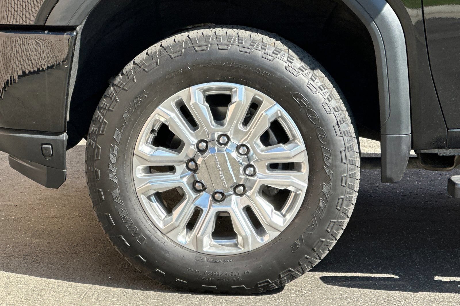 Used 2021 GMC Sierra 2500 Denali w/ Denali Ultimate Package AWD/4WD image 26