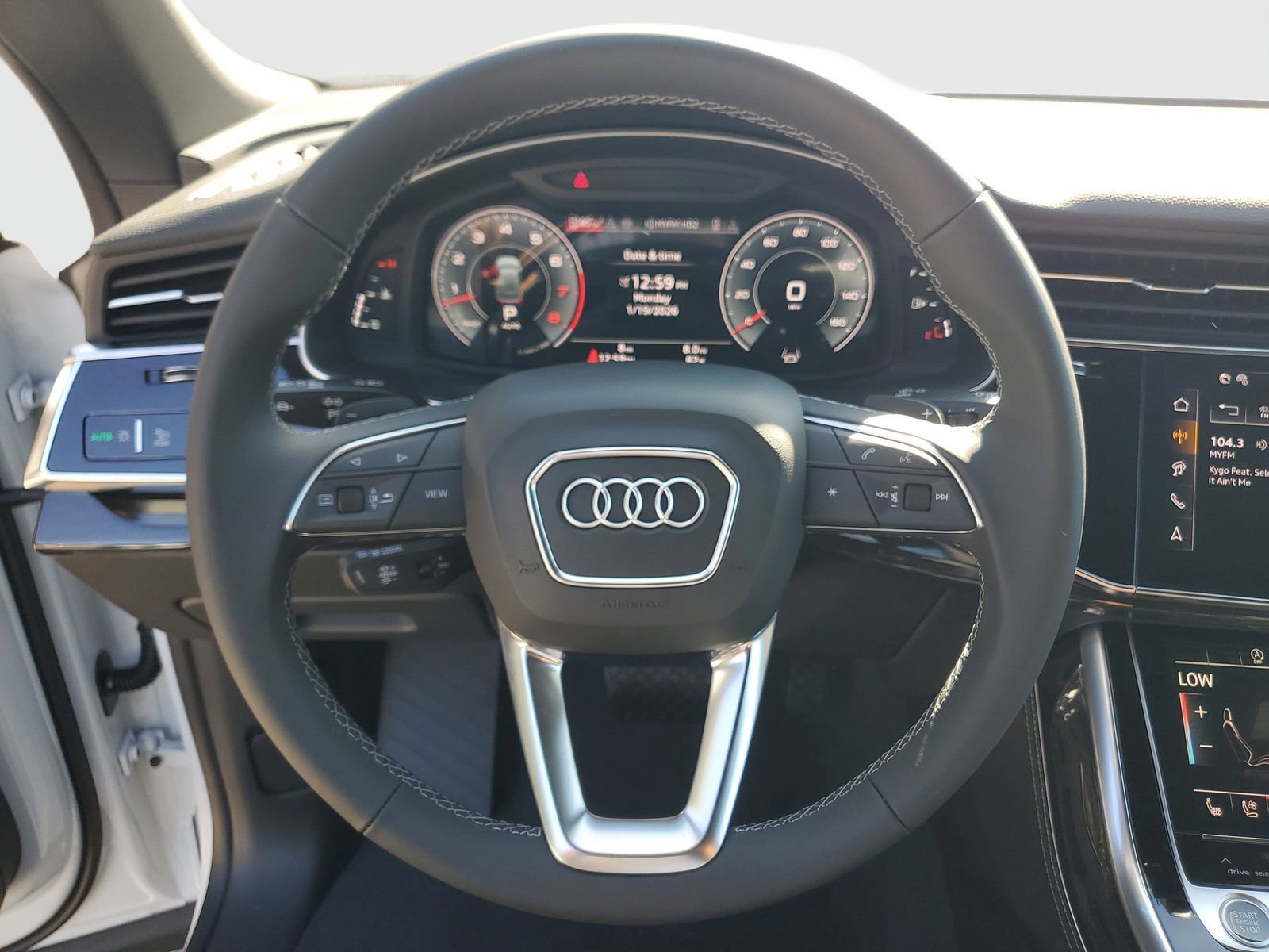 New 2026 Audi Q8 Premium Plus image 24