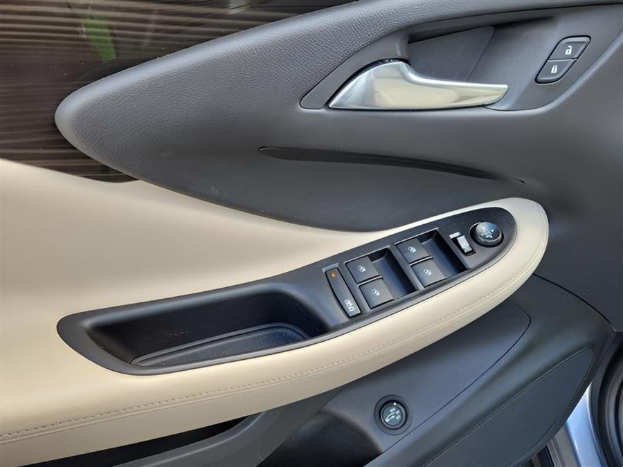 Used 2019 Buick Envision Preferred FWD image 16