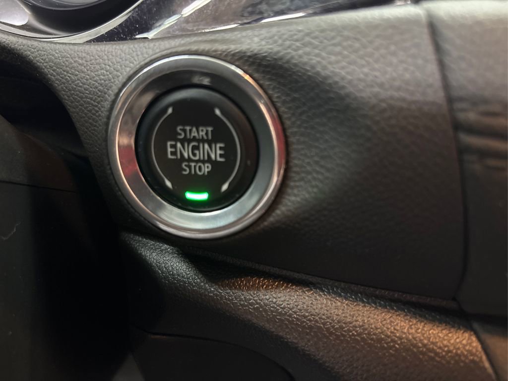 Used 2023 Buick Encore GX Select image 29