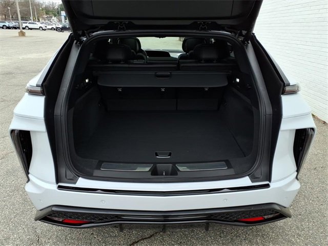 New 2026 Cadillac Lyriq V image 4