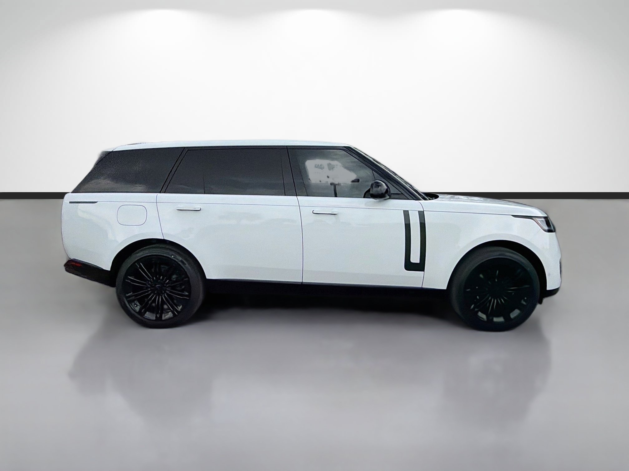New 2026 Land Rover Range Rover Long Wheelbase SE AWD/4WD image 6