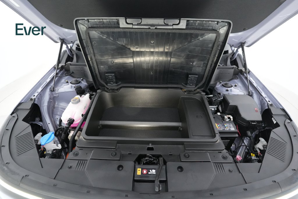 Used 2025 Hyundai Kona SEL FWD image 25