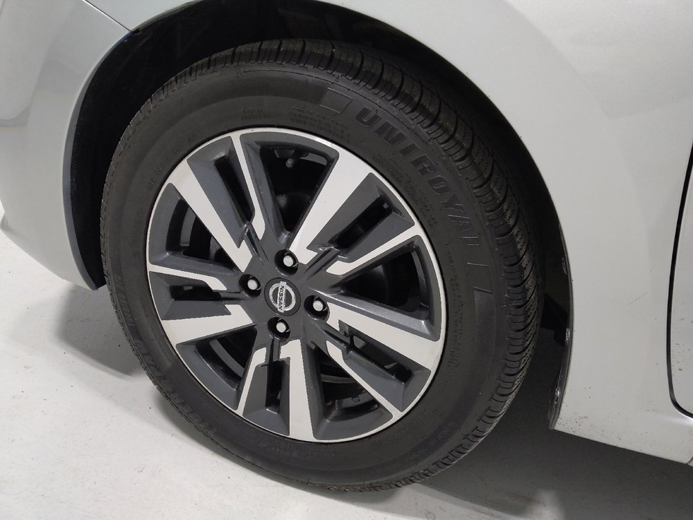 Used 2021 Nissan Versa SV image 31