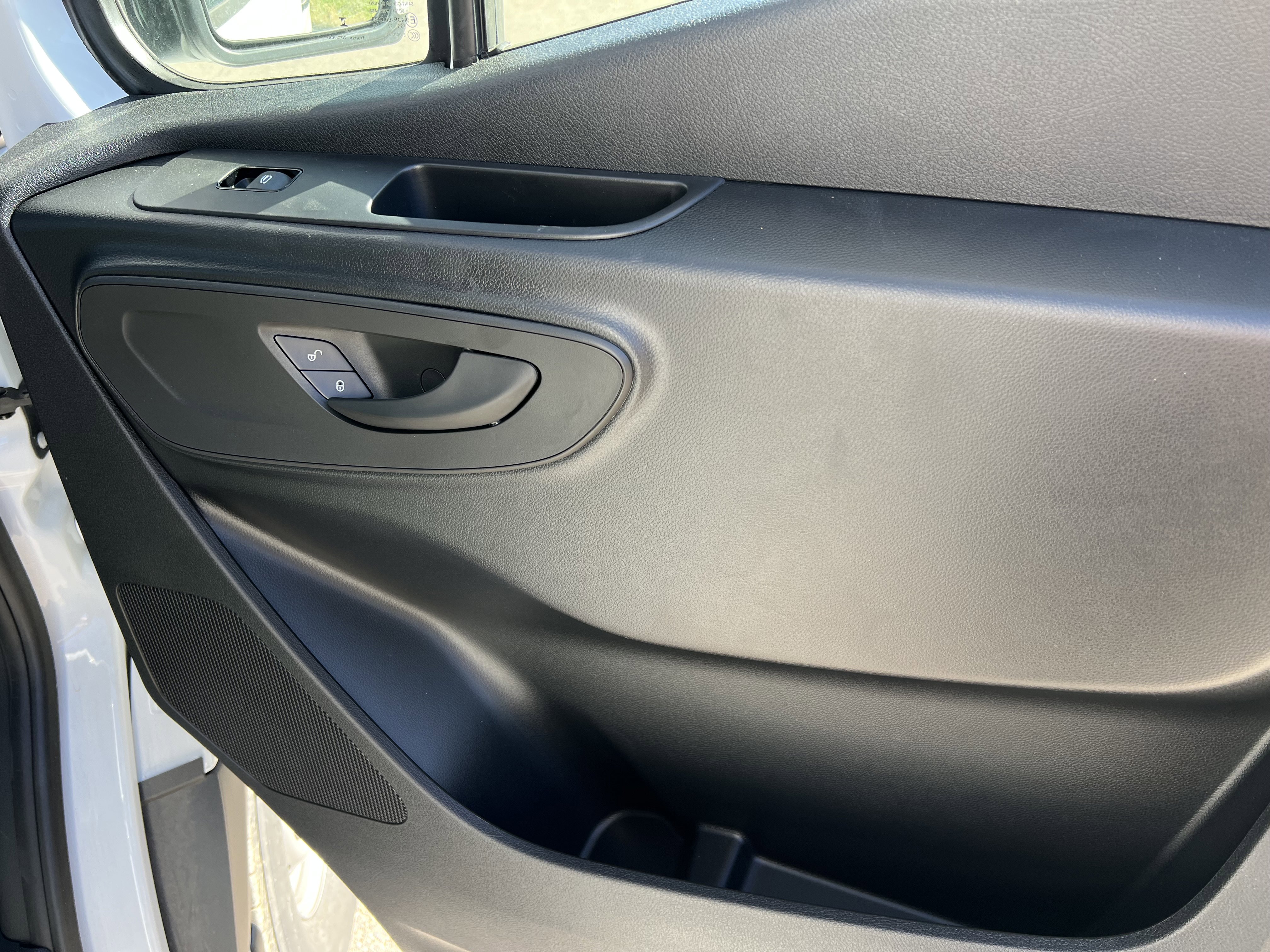 New 2025 Mercedes-Benz Sprinter 2500 image 23