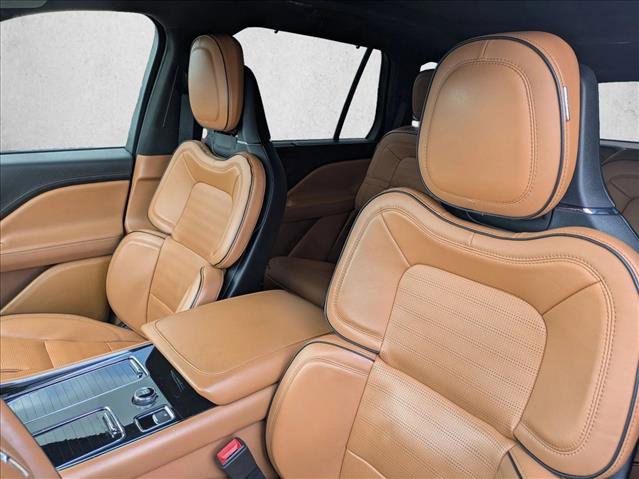 Used 2021 Lincoln Aviator Black Label Grand Touring image 14