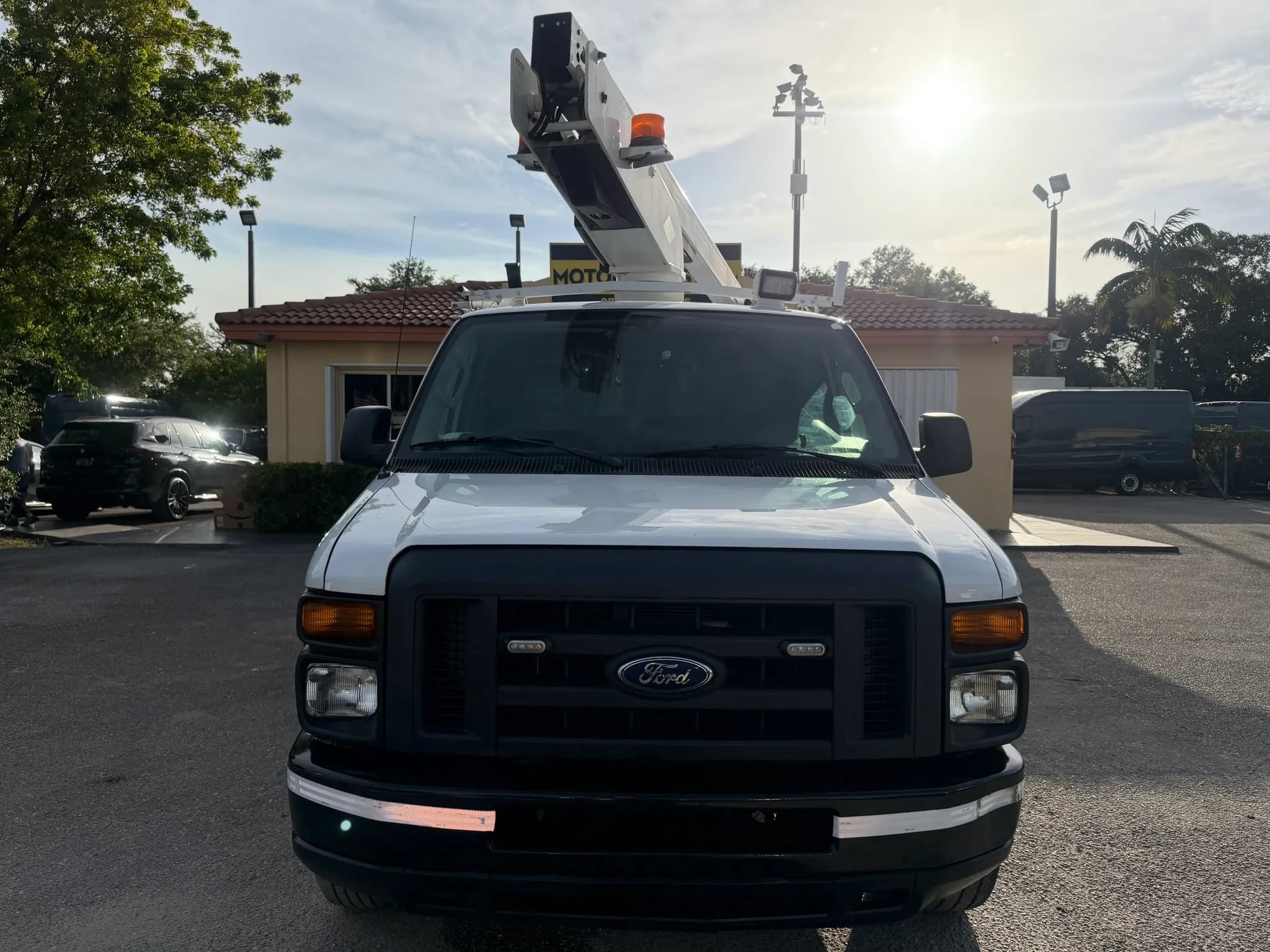 Used 2013 Ford E-350 and Econoline 350 Super Duty w/ PWR Group RWD image 7