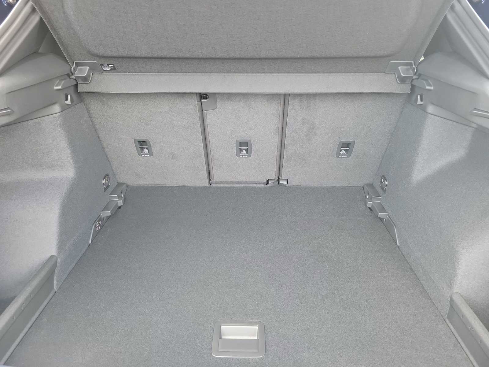 New 2025 Audi Q3 2.0T Premium image 26