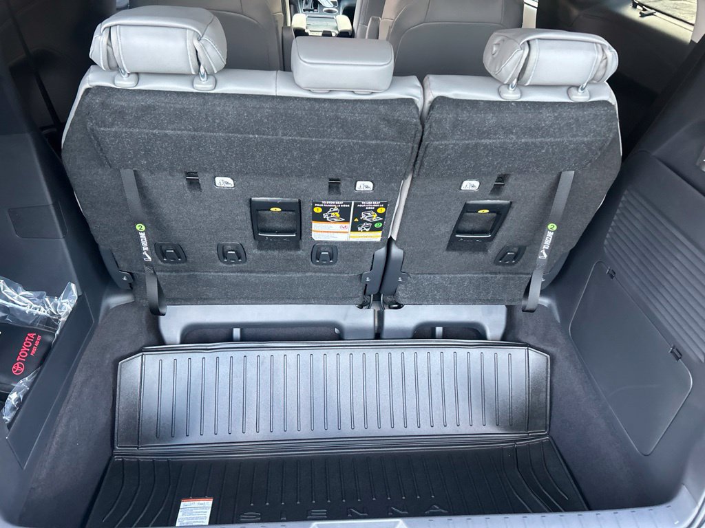 New 2026 Toyota Sienna XLE AWD/4WD image 26