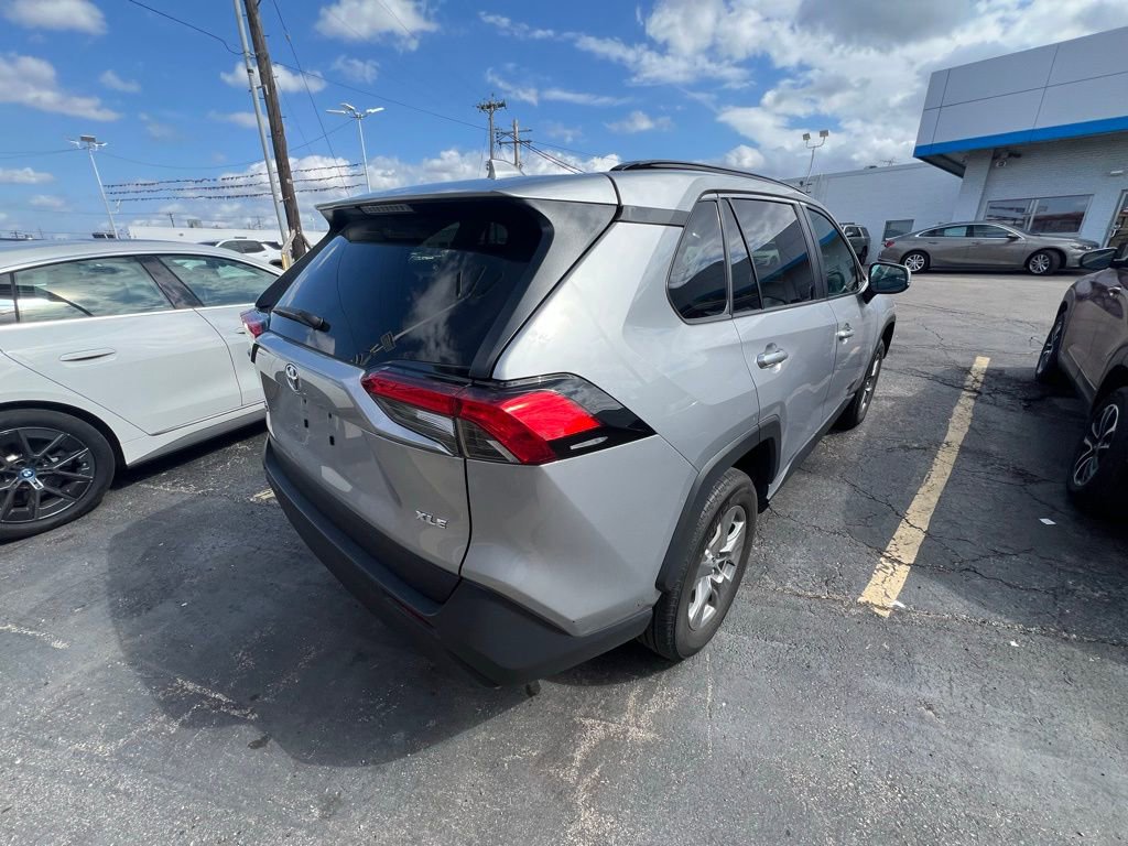 Used 2024 Toyota RAV4 XLE image 4