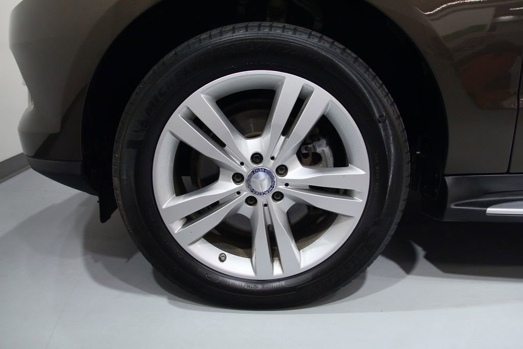 Used 2014 Mercedes-Benz ML 350 BlueTEC 4MATIC image 17
