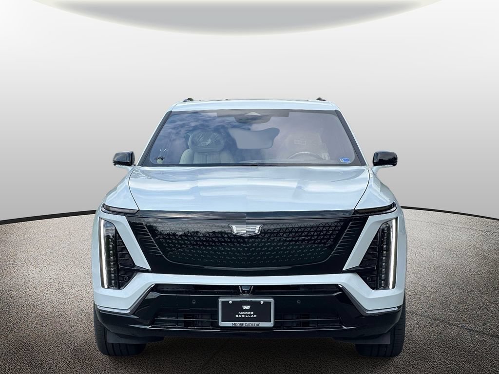 New 2027 Cadillac Vistiq Luxury w/ LPO, Floor Liner Package AWD/4WD image 6