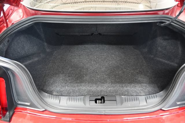 Used 2015 Ford Mustang GT RWD image 26
