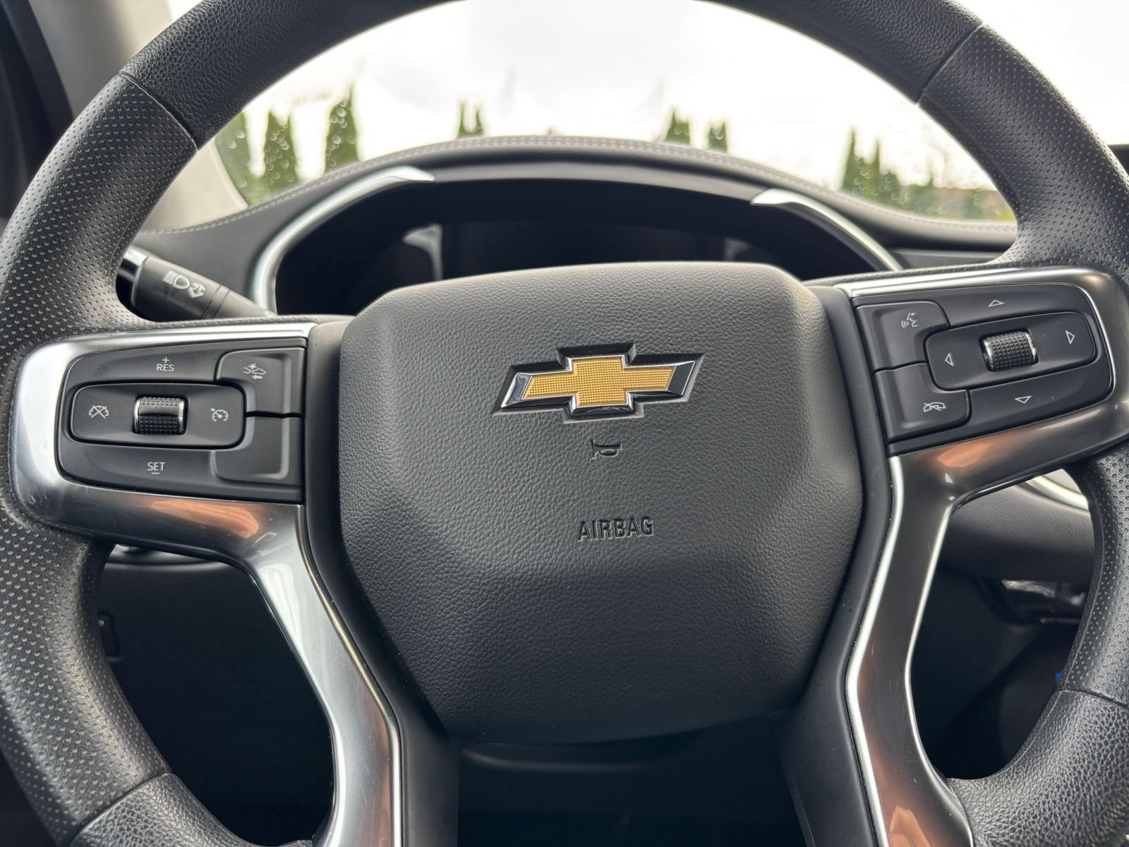 Used 2025 Chevrolet Blazer LT FWD image 29