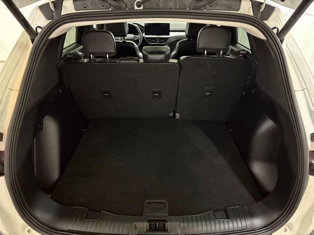 Used 2024 Ford Escape Platinum image 12