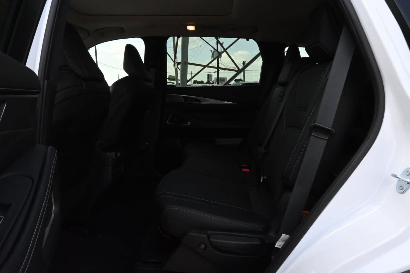 Certified 2026 INFINITI QX60 Luxe w/ Cargo Package FWD image 19