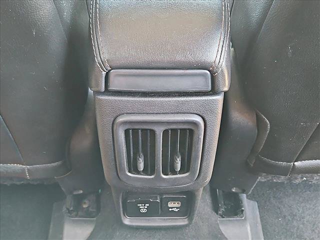 Used 2019 Jeep Compass Latitude w/ Popular Equipment Group FWD image 24