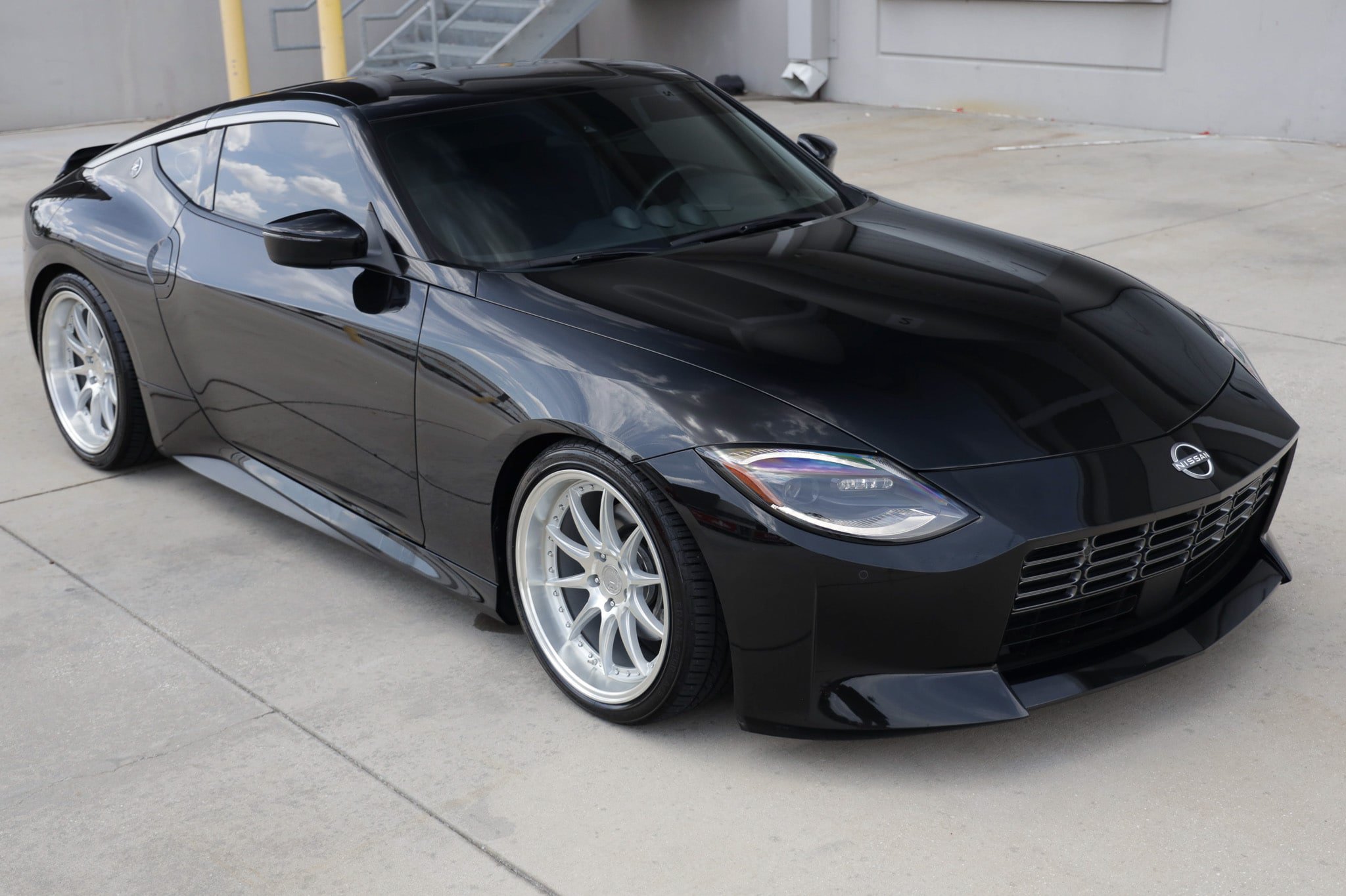 Used 2024 Nissan Z Sport w/ Floor Mat Package RWD image 20