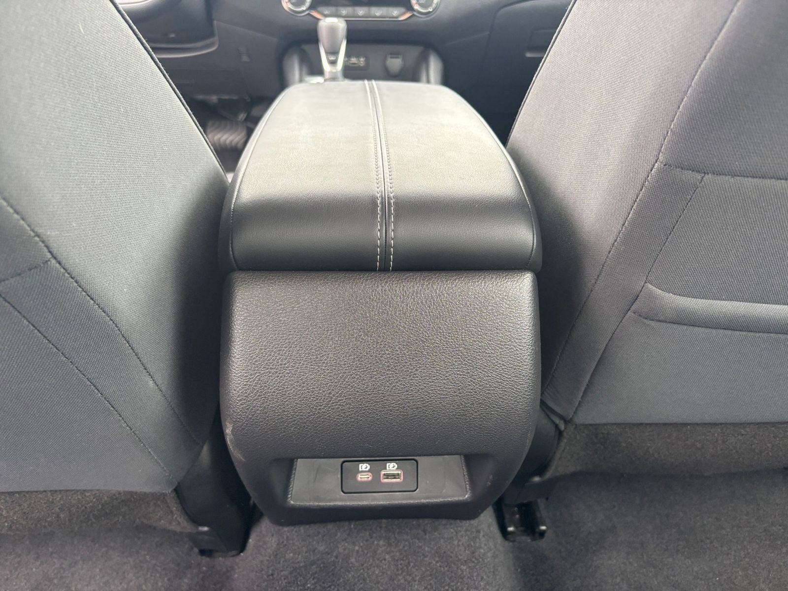 Used 2025 Nissan Altima 2.5 SV image 24