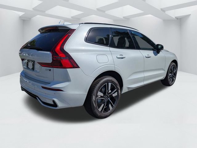 New 2026 Volvo XC60 B5 Core w/ Protection Package Premier AWD/4WD image 5