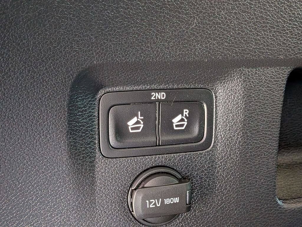 Used 2020 Kia Telluride S AWD/4WD image 10