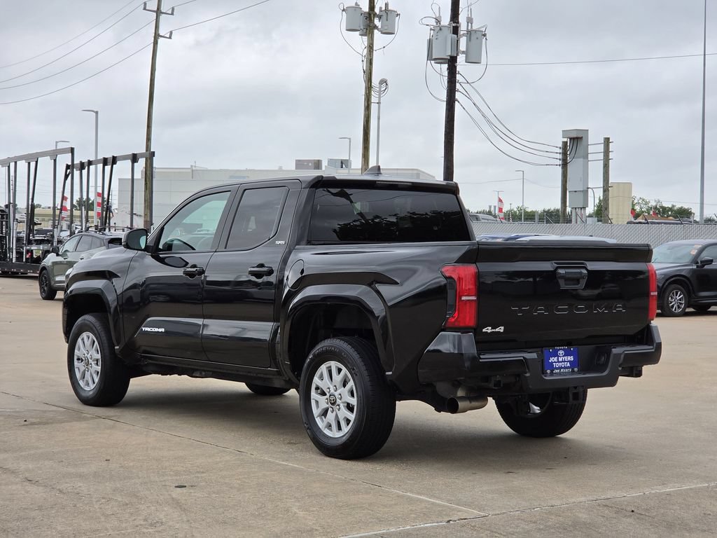 Used 2024 Toyota Tacoma SR5 AWD/4WD image 7