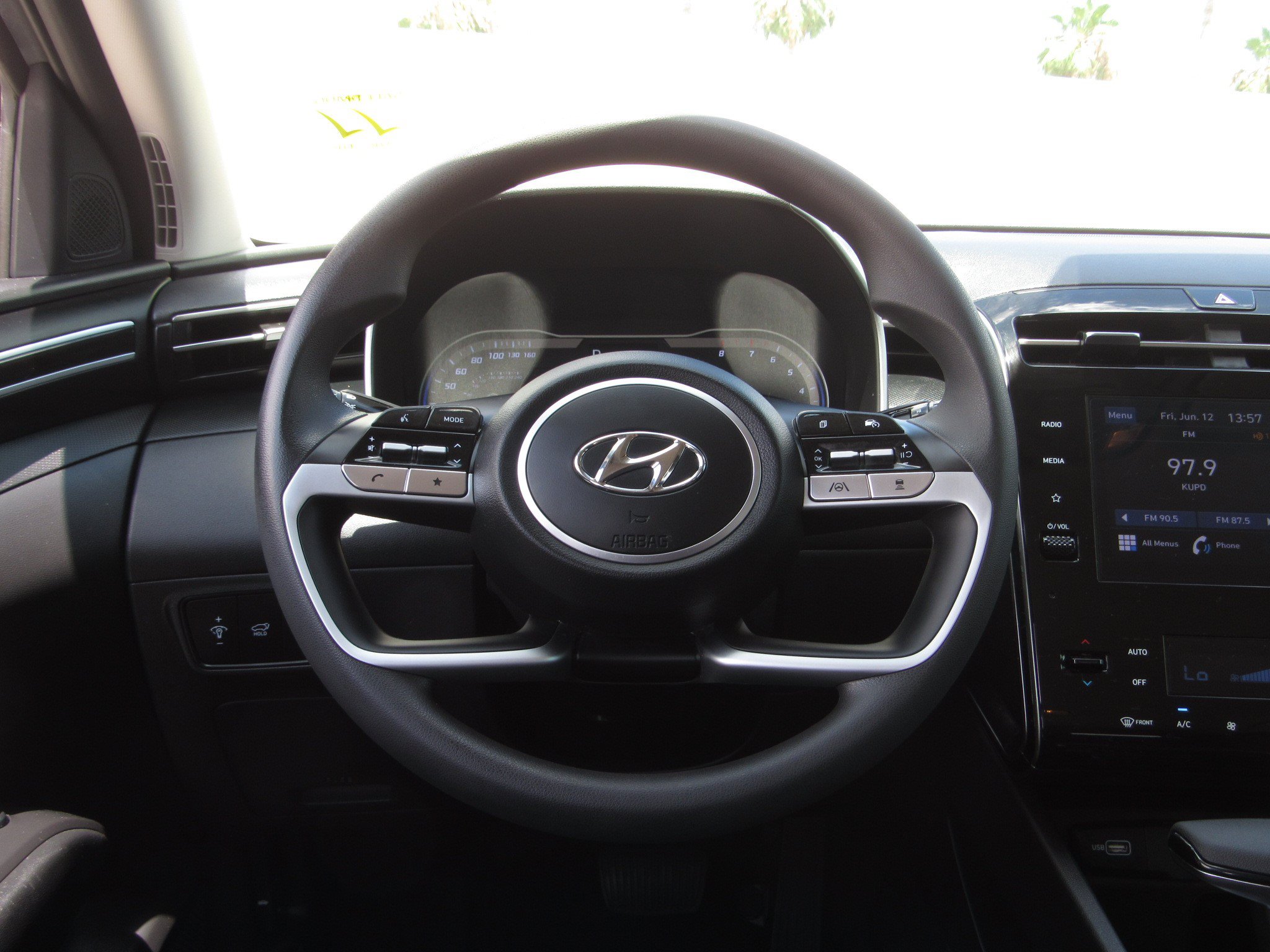 Used 2024 Hyundai Tucson SEL FWD image 24