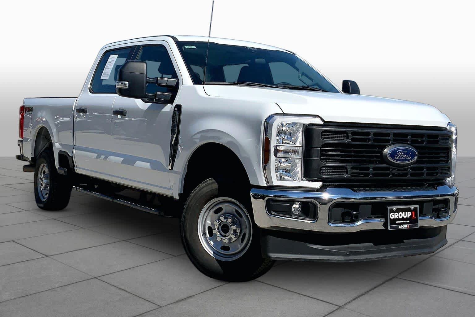 Used 2024 Ford F250 XL w/ FX4 Off-Road Package AWD/4WD image 3