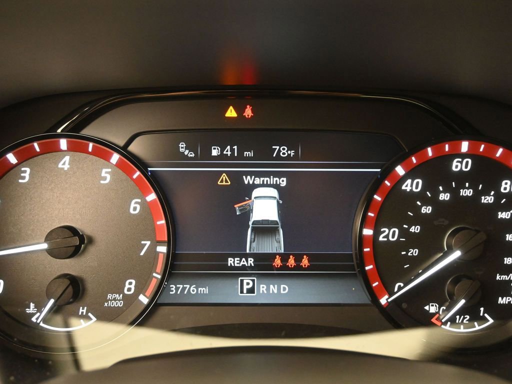 Used 2026 Nissan Frontier Pro-X w/ Pro-X Convenience Package image 13