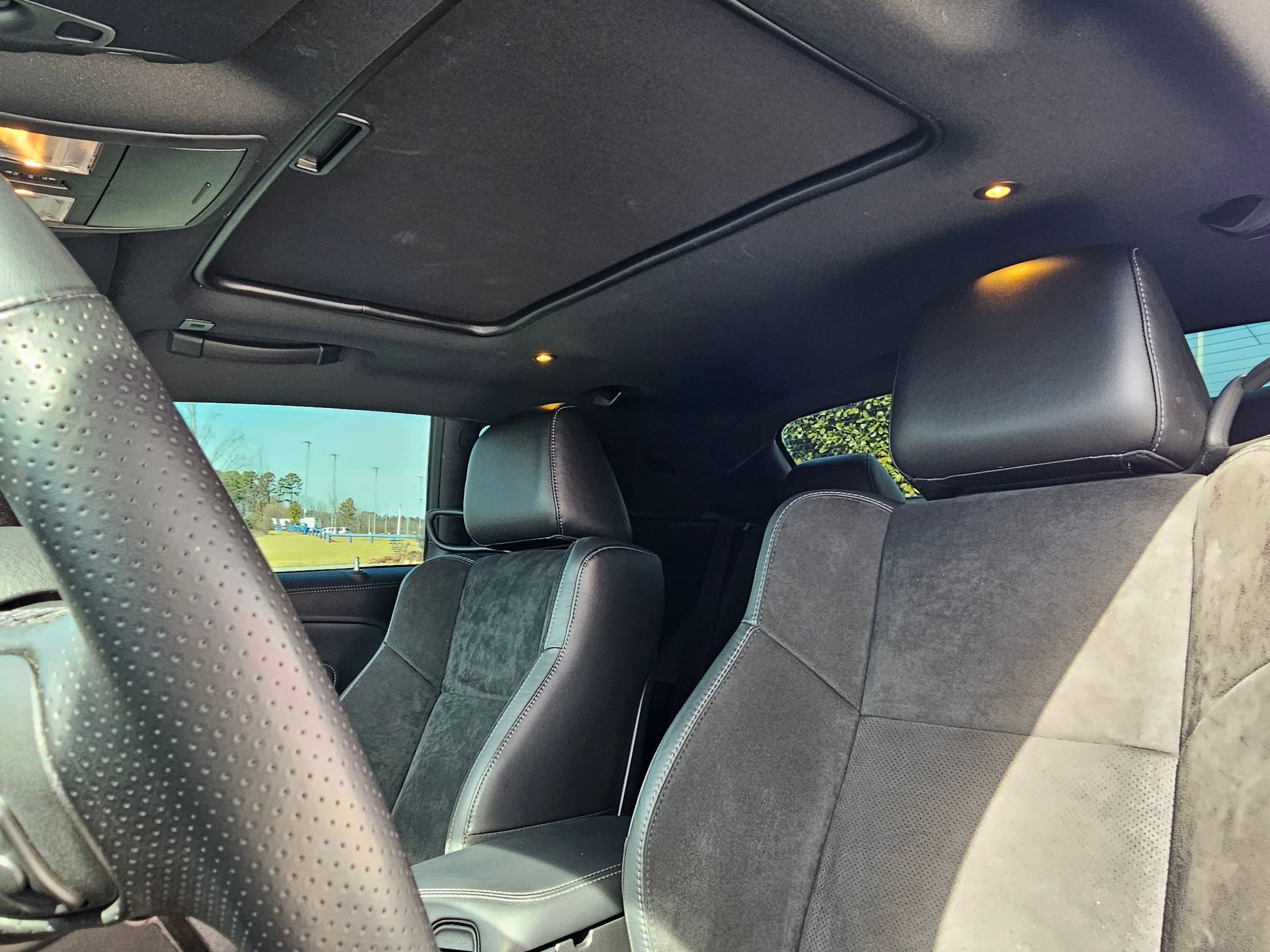 Used 2023 Dodge Challenger R/T w/ Plus Package image 22