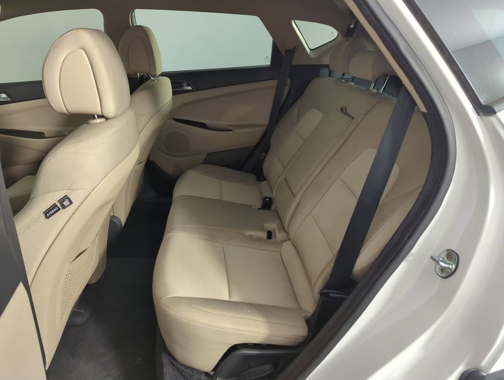Used 2017 Hyundai Tucson SE image 28