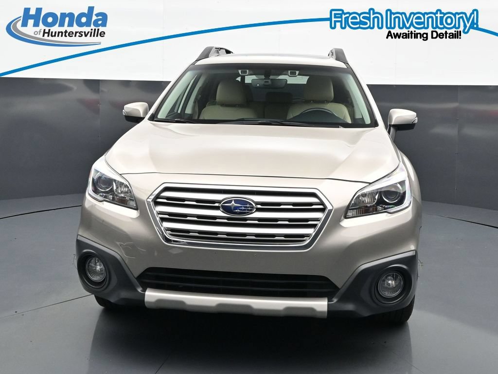 Used 2017 Subaru Outback 2.5i Limited AWD/4WD image 3