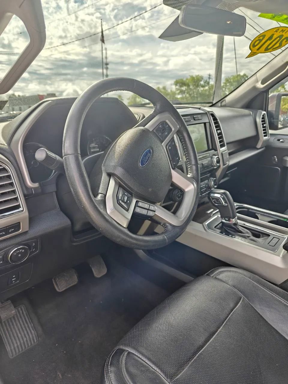 Used 2016 Ford F150 Lariat w/ Equipment Group 502A Luxury AWD/4WD image 19