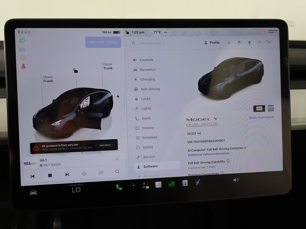 Used 2024 Tesla Model Y Performance AWD/4WD image 3
