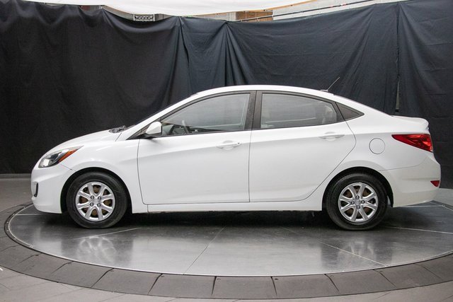 Used 2014 Hyundai Accent GLS image 9